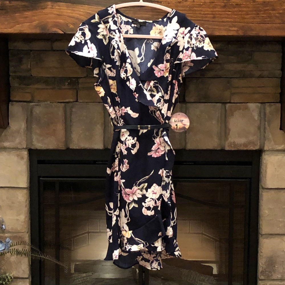 Bebop Faux Wrap Midi Dress Navy Floral • Large